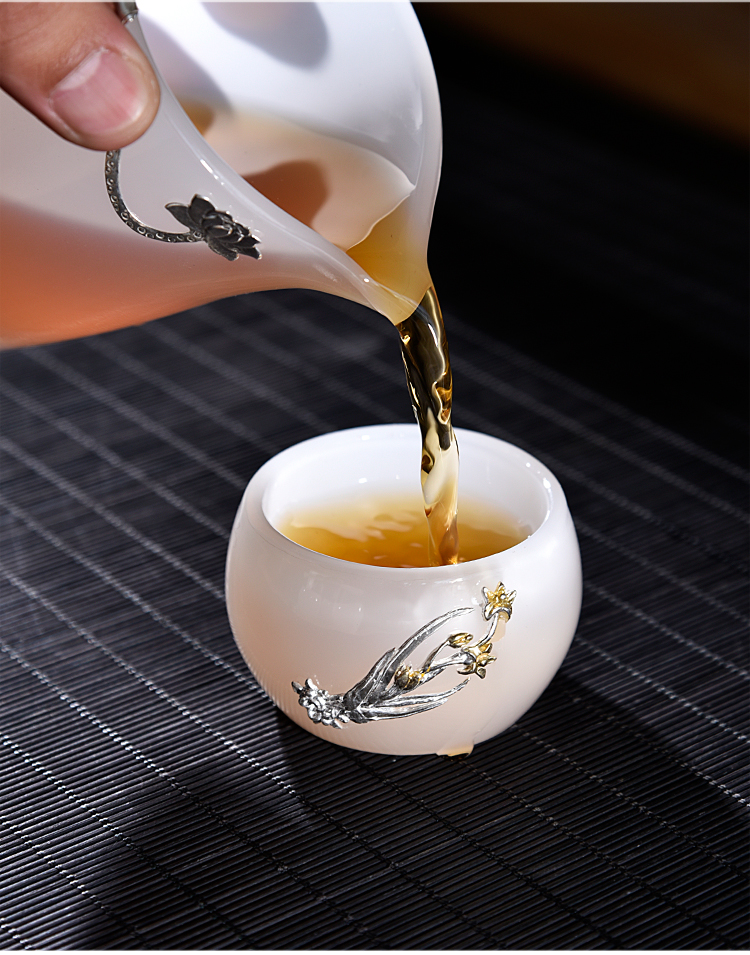 Ancient jade sheng up with porcelain of a pot of three to four cups of jade kung fu bowl whitebait white jade porcelain tureen silver sample tea cup set