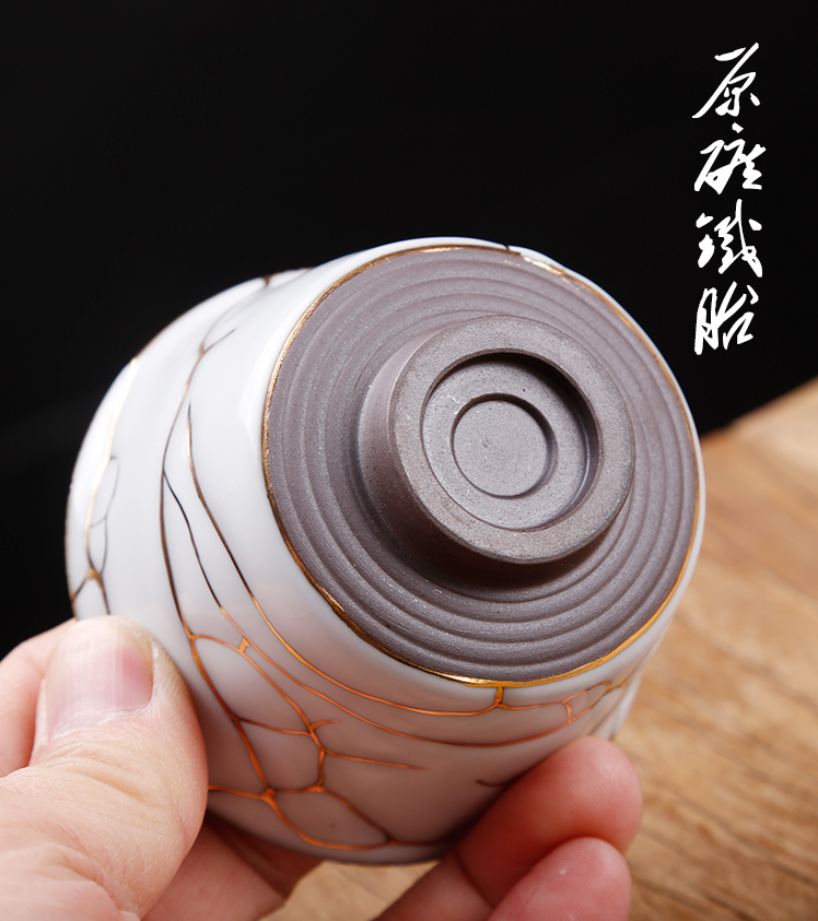 Chi wild ancient sheng up ceramic cups master kung fu tea cups and gold cup wild burn individual cup of custom gift cup