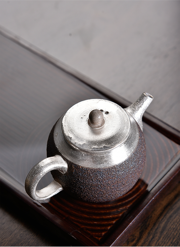 Ancient ice sheng up with jingdezhen ceramic checking pipes of black pottery teapot coppering. As silver restoring Ancient ways is kung fu tea teapot