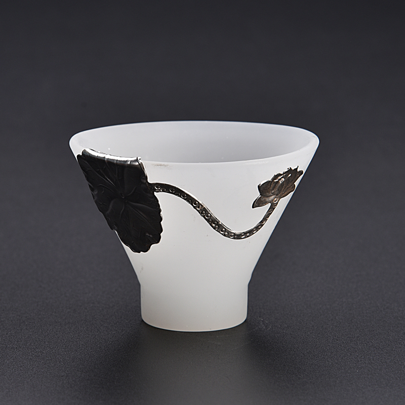 Ancient sheng up new gourd white porcelain Mosaic jade inlaid with silver coloured glaze ceramic whitebait cup sample tea cup master CPU