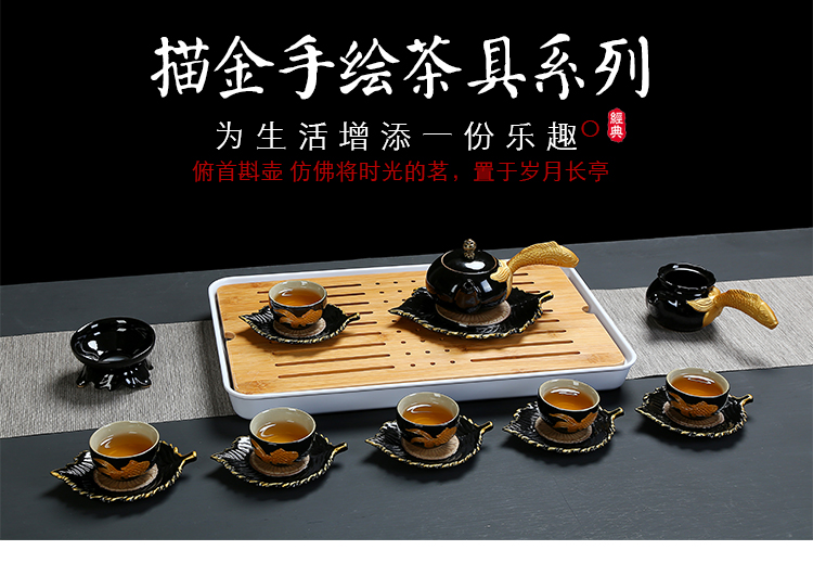 Black glaze blue and white porcelain teapot tea cups for ceramic kung fu tea set only three cups of tea to use hand grasp the teapot