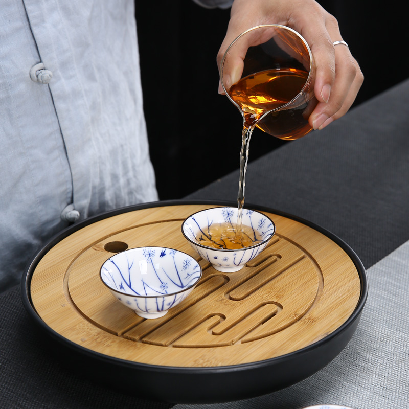 Blue and white porcelain tea sets tea tray household contracted kung fu tea set dehua suet jade porcelain teapot teacup set
