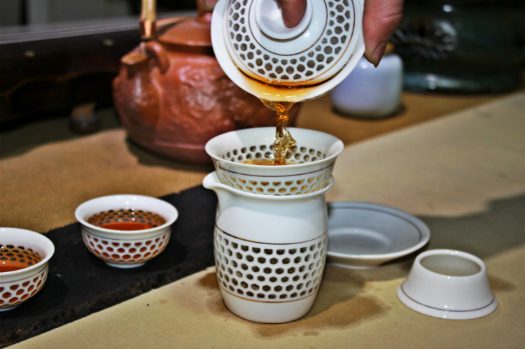 Jasmine tea sets, I and contracted household jingdezhen tea set ceramic teapot teacup of a complete set of kung fu tea tray