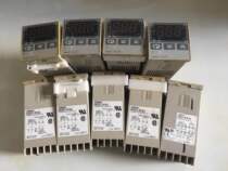 E5CST-R1KJ thermostat used