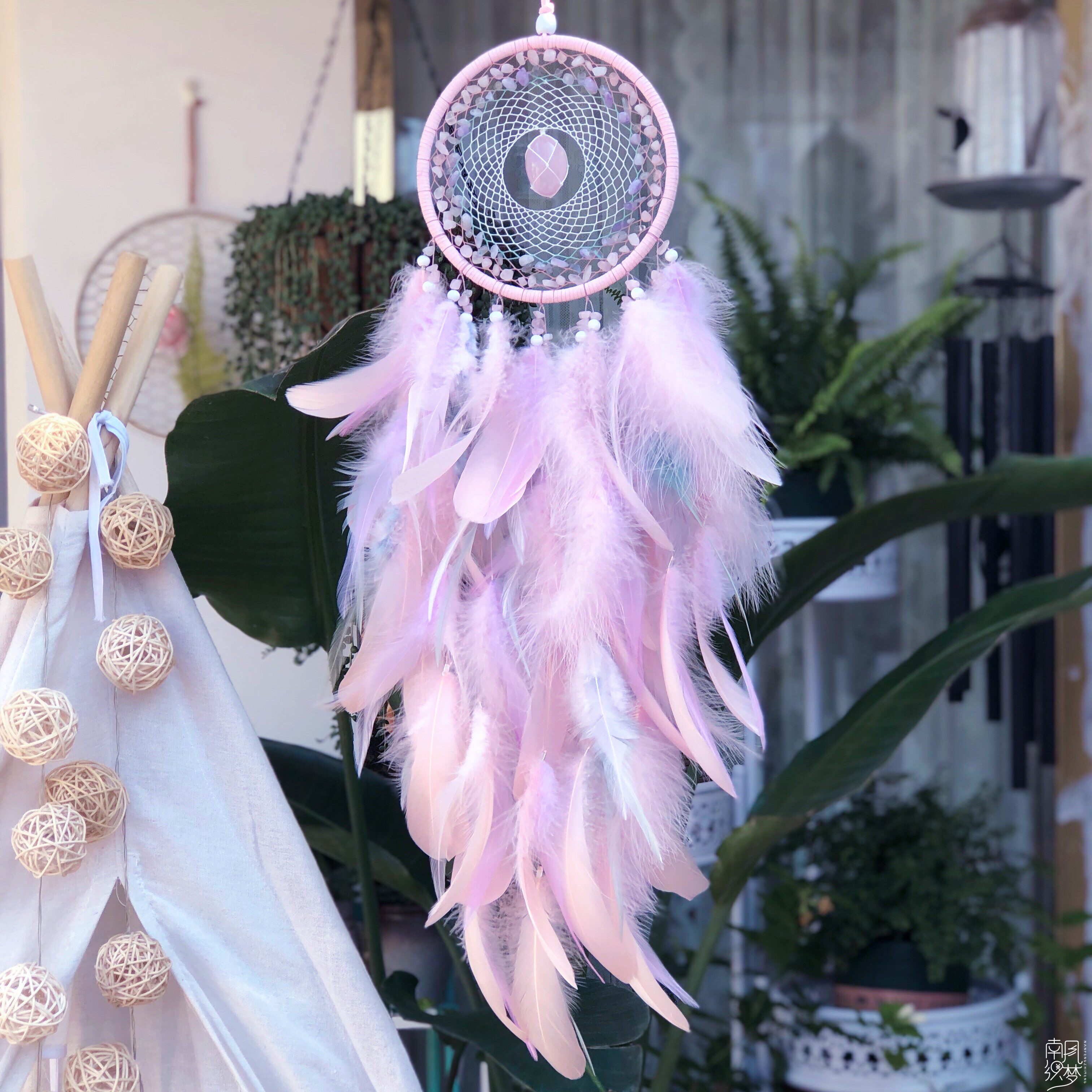 South Wind Weaving Dream Original Floral Powder Crystal Peach Blossom Stone Trapeze Dream Net Custom Gift Pendant Feather Wind Bells