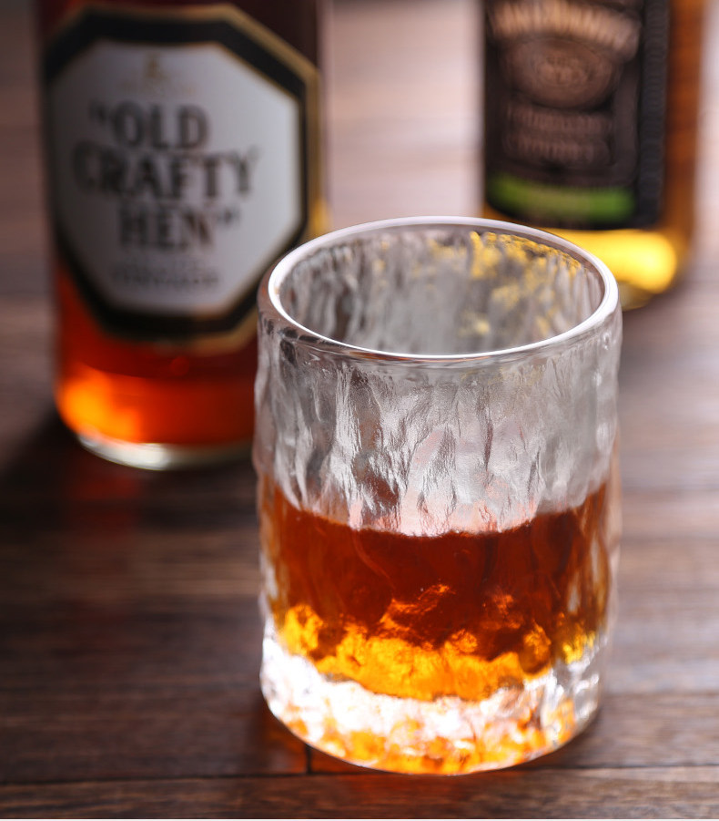 日本进口 Aderia 石塚硝子 津轻系列 鸣门初雪 威士忌酒杯 230ml 天猫优惠券折后￥98包邮包税（￥108-10）