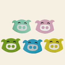 Manufacturer supply baby triangular saliva towel food grade baby single sell silicone tooth gum cartoon small pig tooth gum