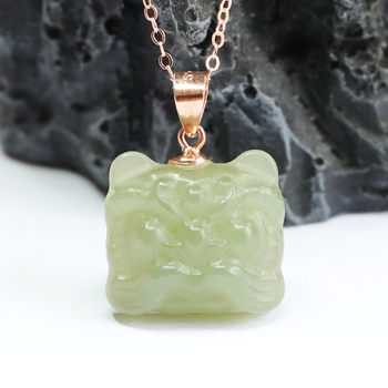 S925 silver inlaid natural hetian jade pendant lake green lion awakening necklace jade gift girlfriend high-end sense of awakening lion pendant