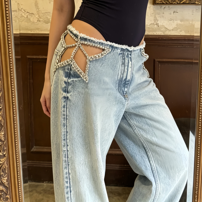 American Retro Star-Studded Rhinestone Jeans for Women, Summer Design, Niche Style, Frayed Edges, Loose Fit, Stylish Wide-Leg Pants