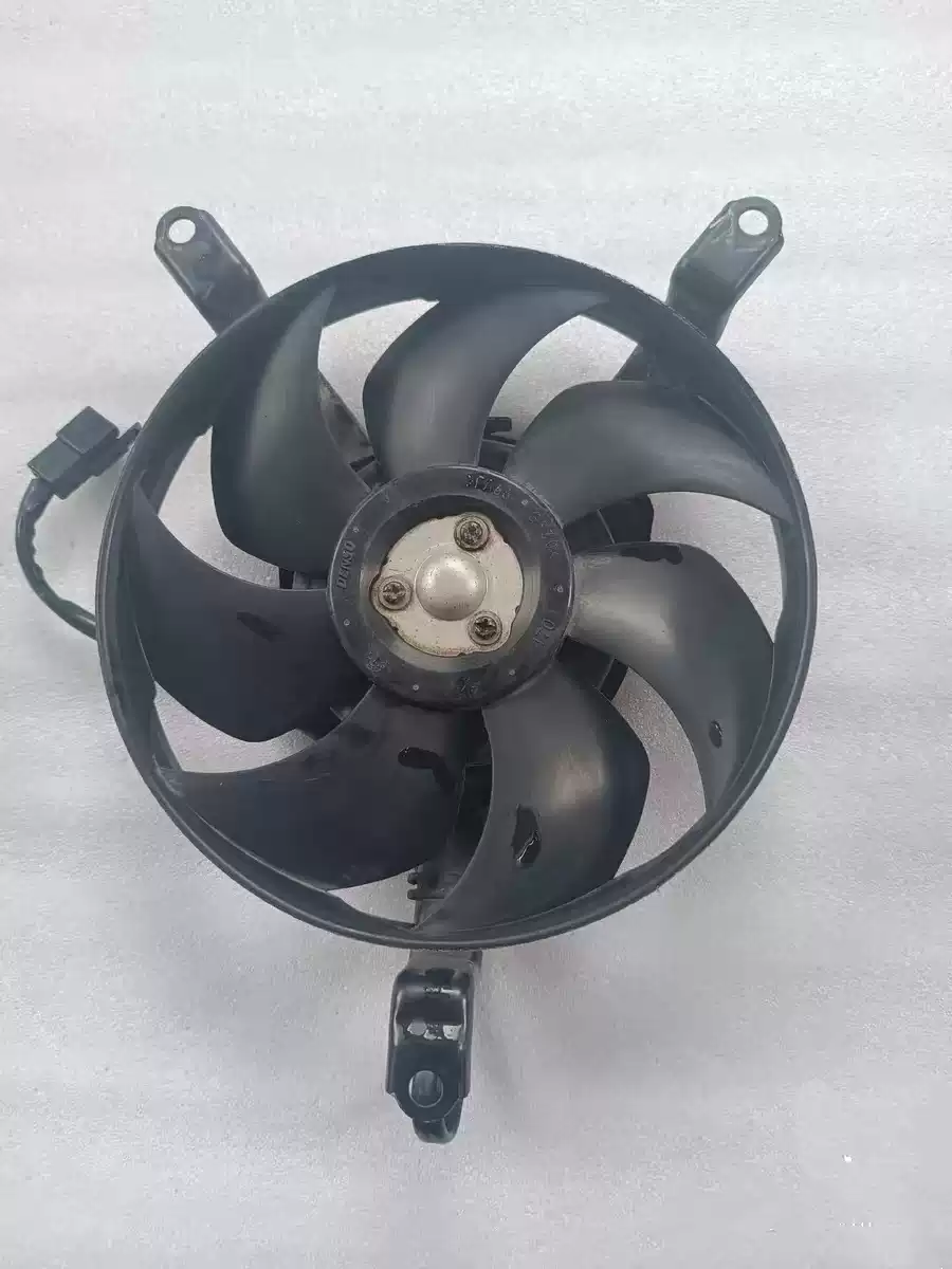 適用於er6n/er6f忍者300/z300忍者400/z400系列水箱散熱器風扇-淘寶