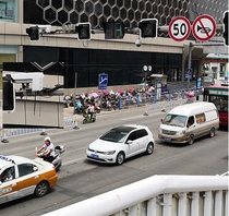 A new generation of wireless geomagnetic vehicle detector signal machine control flow statistics intelligent traffic geomagnetic detector