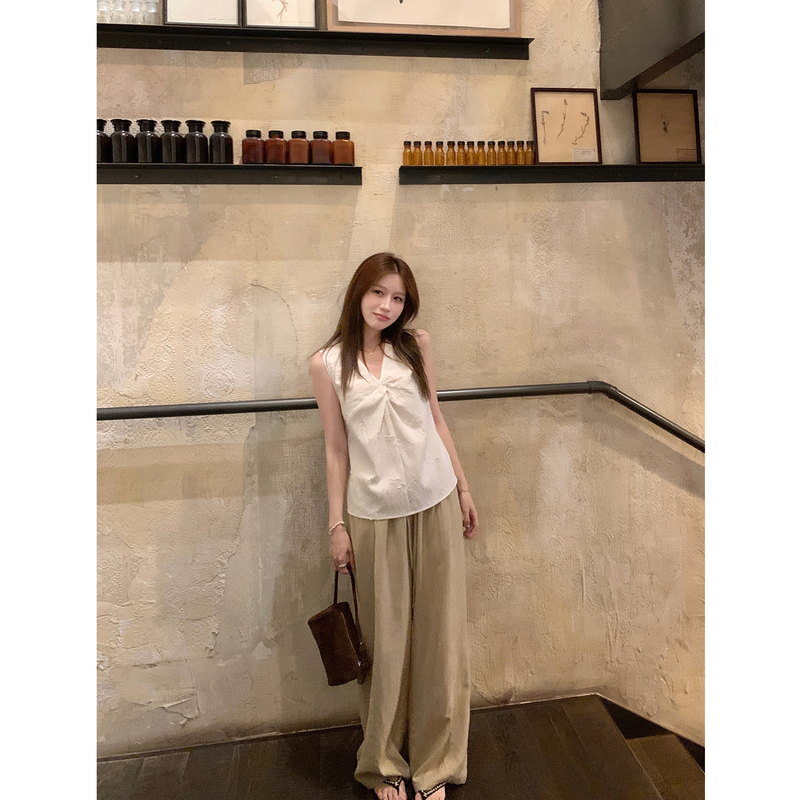 Yang Yang Yangruoyu【Rotating Rhythm】Twisted Vest Top V-Neck Drawstring Thin Linen Halter Top Yang Yang Yangruoyu【Rotating Rhythm】Twisted Vest Top V-Neck Drawstring Thin Linen Halter Top