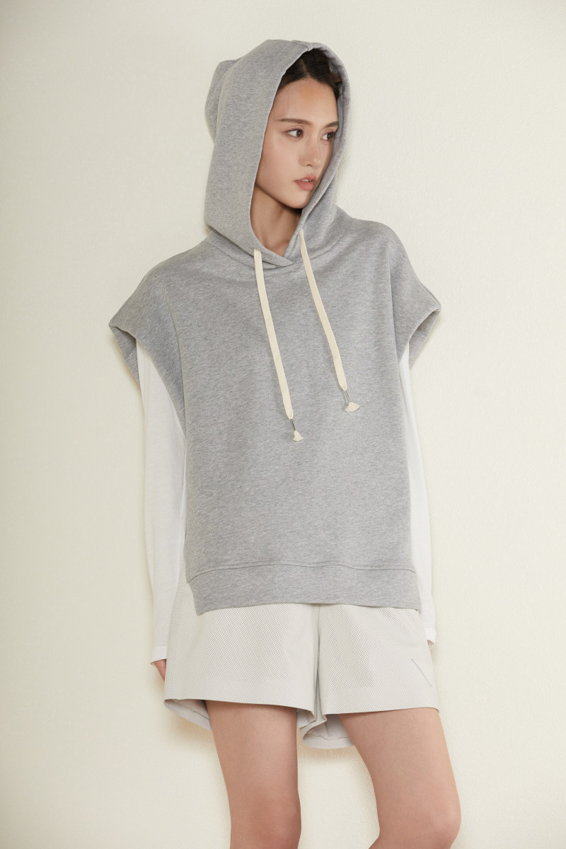 Breaking the routine 2023 new winter thin cotton hooded plus velvet loose large size gray sweater jacket women