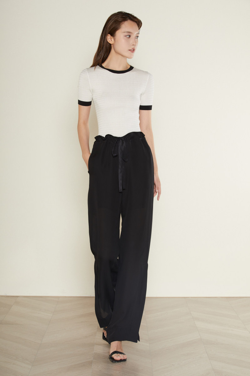 Clear cabin not back for gas field ten meters pendant heavy Joe genuine silk open fork loose broadleg female straight drum long pants