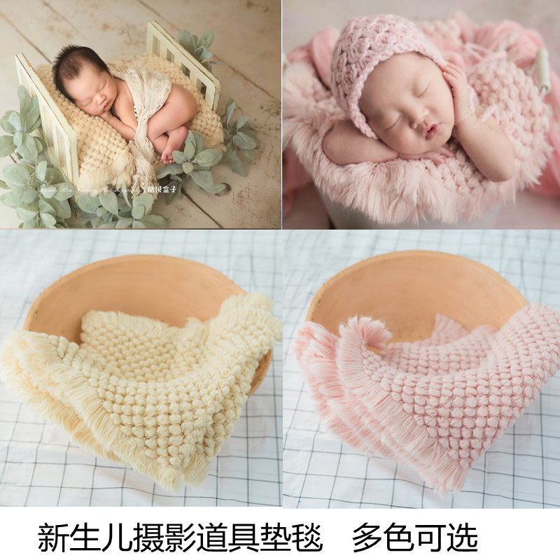 Newborn Photography Props Weaving Pinewood Carpet Baby Photo Shoots PHOTO GALLERY BABY FULL MOON PHOTOS TO BE COVERED WITH BLANKETS