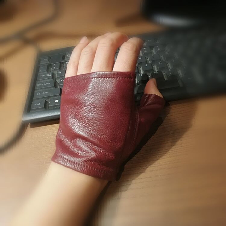 Women's Spring, Summer, and Autumn Fingerless Half-Finger Driving Gloves, Sun Protection Wrist Covers, Genuine Leather Sheepskin, Scar Covering, Fitness Performance, Touchscreen Compatible