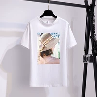 Белая футболка