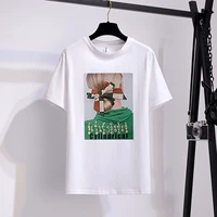 Белая футболка