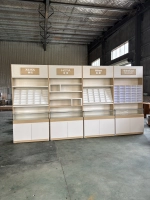 Высокий шкаф 100*40*240