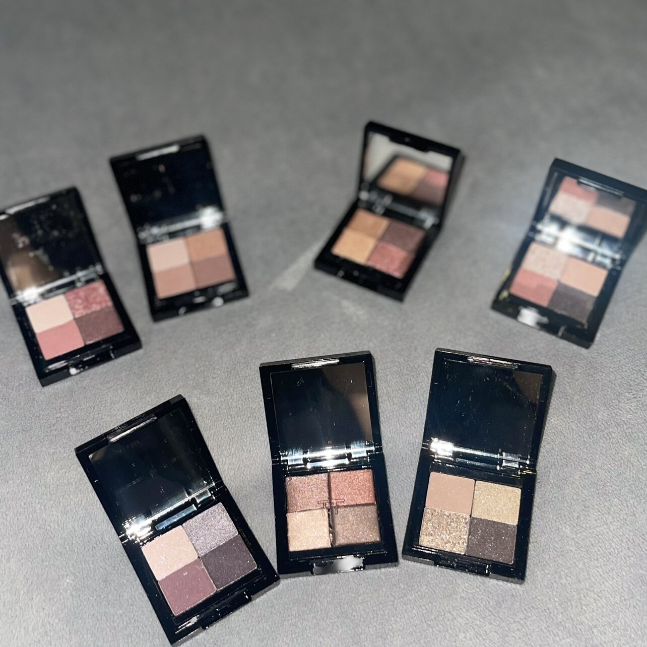 TFアイシャドウ オリジナルカット トムフォード クリスマスショー限定版 01/03/再販 27/20/29/30/39/35