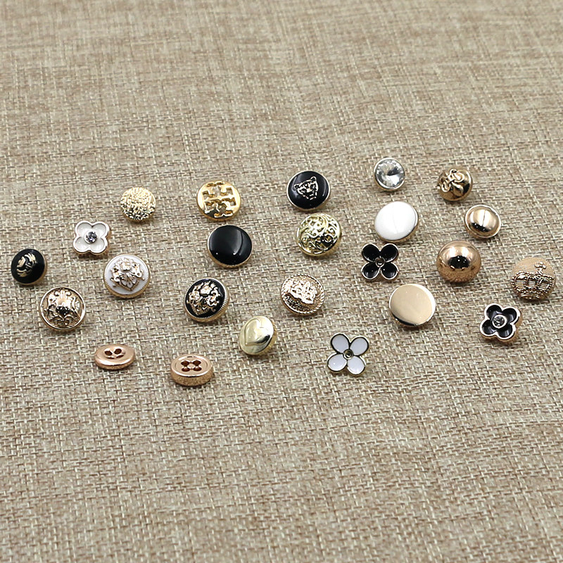 Metal shirt open Shirt button Individuality Women Fashion 100 Hitch Clothing Accessories Accessories Diy Handmade Decorations