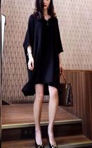 Summer dress high-end fashion dress women 2021 new size womens loose casual temperament V-neck small black skirt