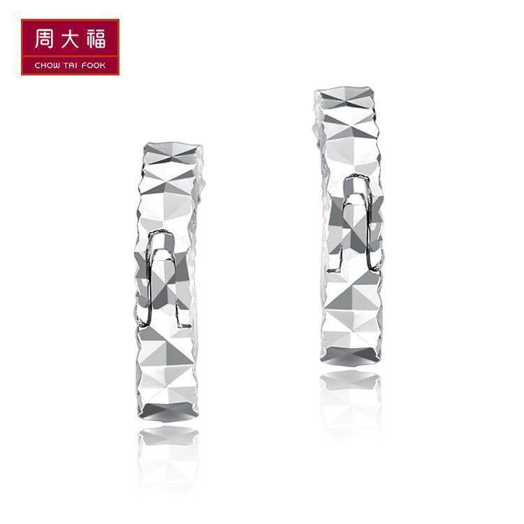 伟德国际铂金耳钉什么牌子好