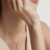 周大福 Небольшое золотое ожерелье для бара маленькое золотое кирпич