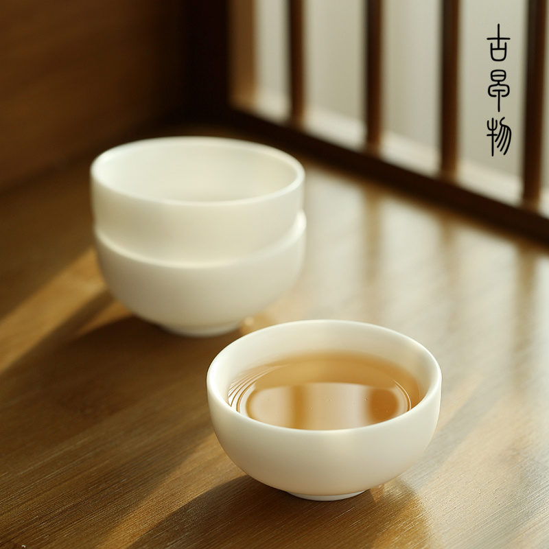 Dehua suet jade biscuit firing manual high white porcelain sample tea cup white ceramic kung fu master wen xiang single cup small bowl