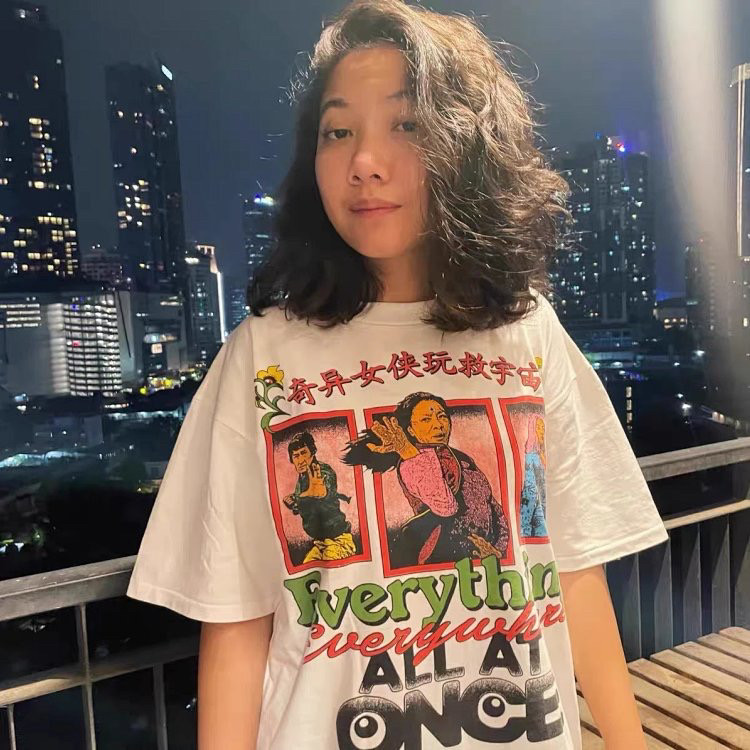 Purchased in Thailand, the Unique Female Superhero Saves the Universe Hiphop Rap Bboy Street Dance Rapper Loose Dj Short-Sleeve T-Shirt