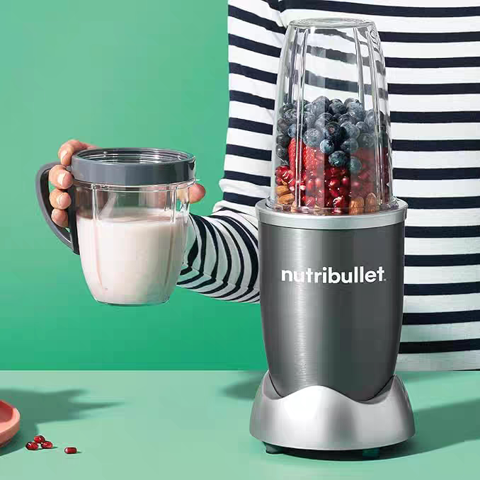 Nutribullet Pro 900W Blender, Small Household Anti-Inflammatory Juicer, High-Speed Blender for Fruits, Vegetables, and Smoothies