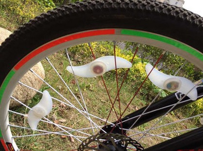 Eclairage pour vélo - feux de Valve - Ref 2400725 Image 17