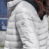 Ice sạch 2019 mới phụ nữ nhẹ và mỏng xuống áo khoác của mùa thu ngắn / mùa đông thời trang Hàn Quốc phiên bản của kích thước cơ thể dọc cổ áo jacket nổ 