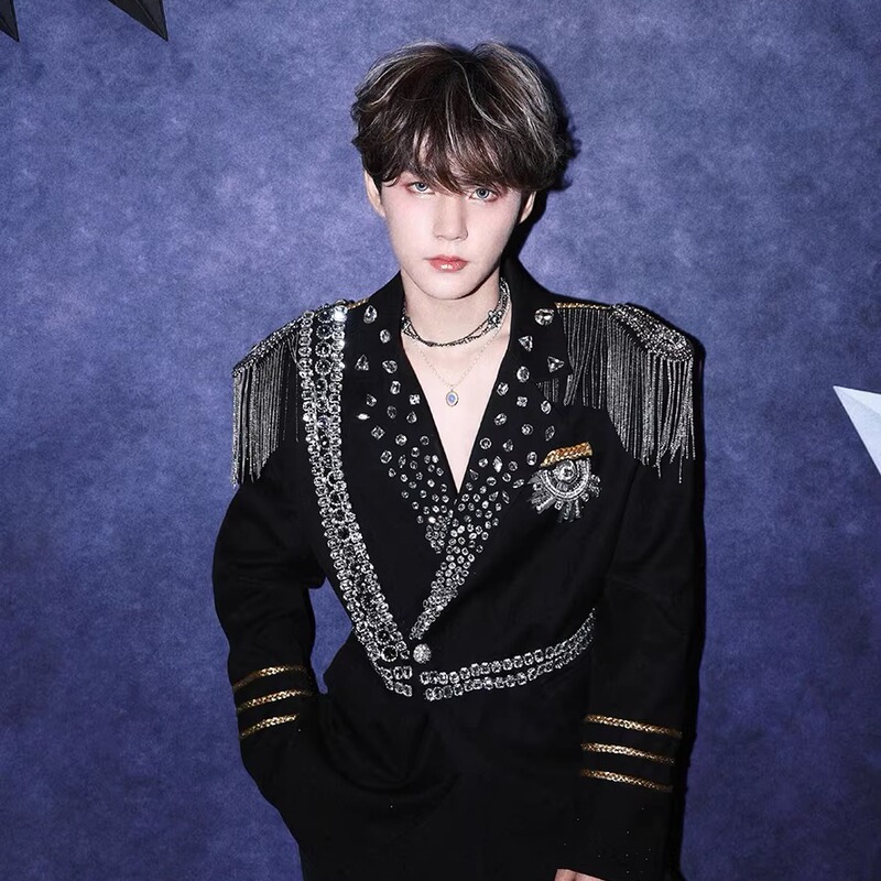 Li Quanzhe Celebrity-Style Black Handmade Chain Tassel Rhinestone Embellished Suit for Men, High-End Performance Suit Set