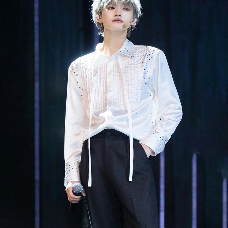Celebrity-Inspired White Satin Lapel Long-Sleeve Shirt with Hand-Applied Rhinestones, Pleated Patchwork, Niche Design with a Trendy Vibe