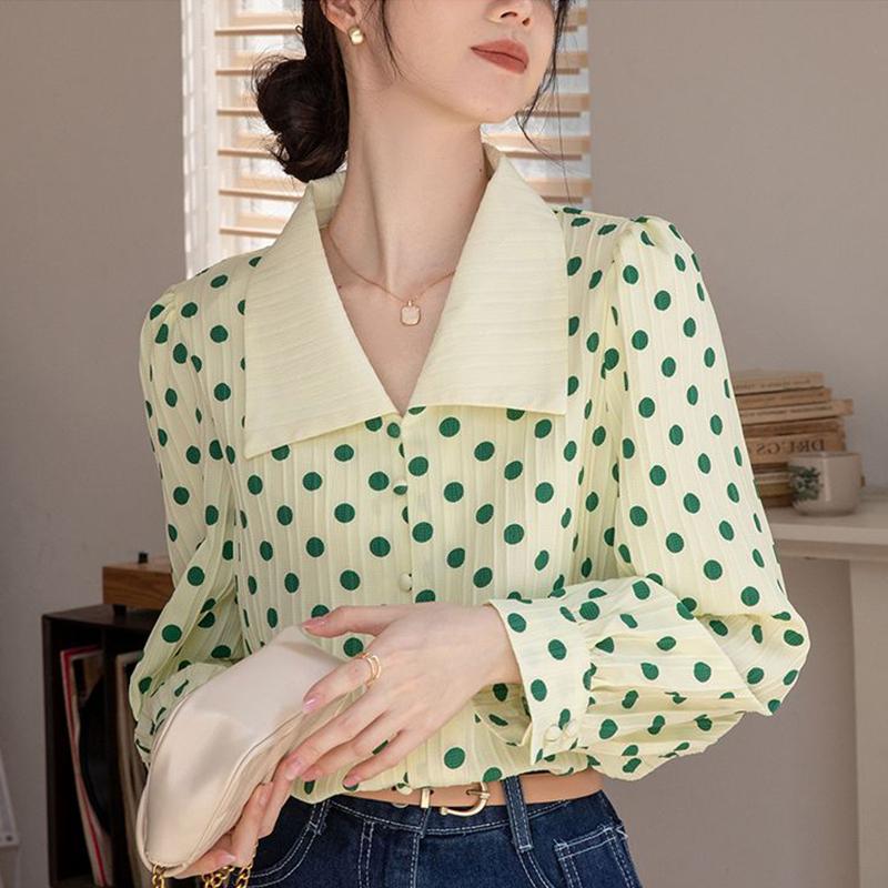 2025 Spring and Autumn New French Retro Polka Dot Women's Shirt Loose Design Unique Slimming Top Blouse 2025 Spring and Autumn New French Retro Polka Dot Women's Shirt Loose Design Unique Slimming Top Blouse