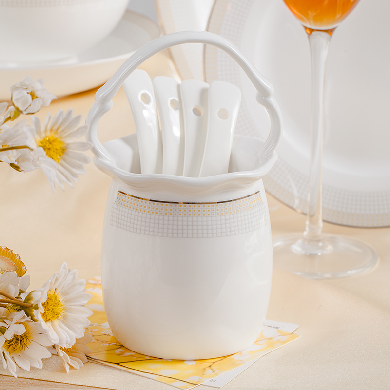 The dishes suit household jingdezhen high - class European - style ipads porcelain tableware suit household porcelain dishes combination of gifts