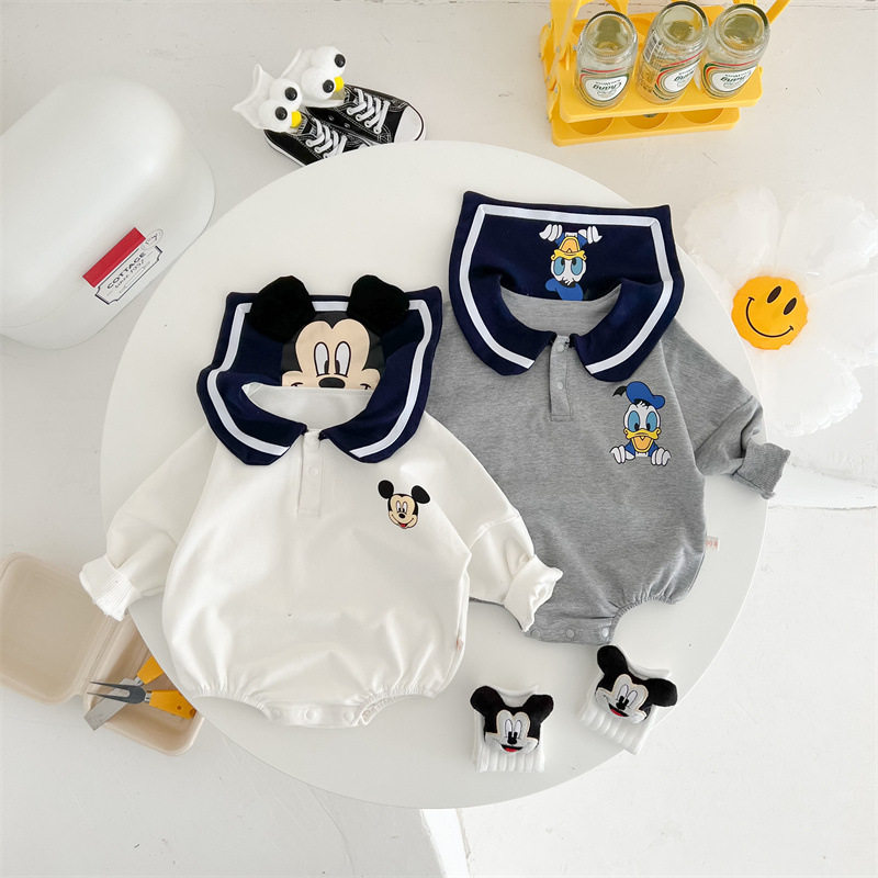Baby bag fart Spring autumn long sleeves Triangle Harvest super cute male and female baby clothes autumn clothes with clothes and climbing clothes