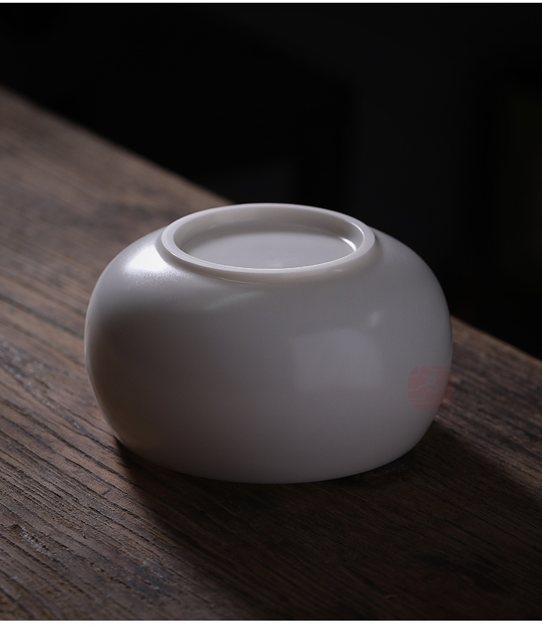 Jiangnan past ceramic tea set tea accessories small household suet jade white porcelain cup tea wash to wash water jar