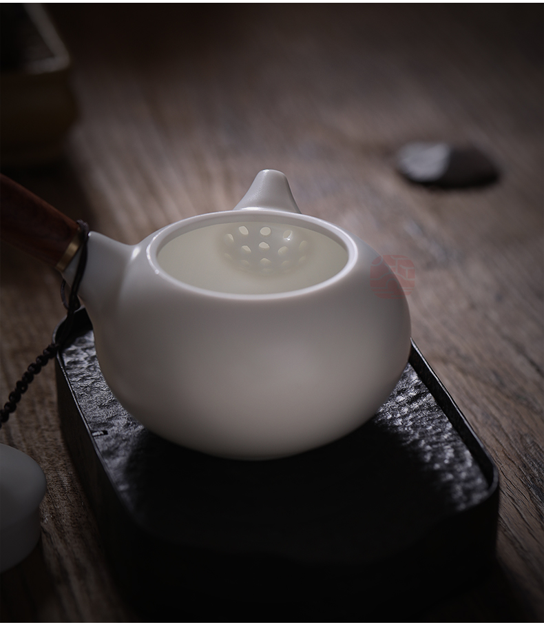 Jiangnan past China white porcelain little teapot suet jade teapot ceramic kung fu tea set single pot side put the pot