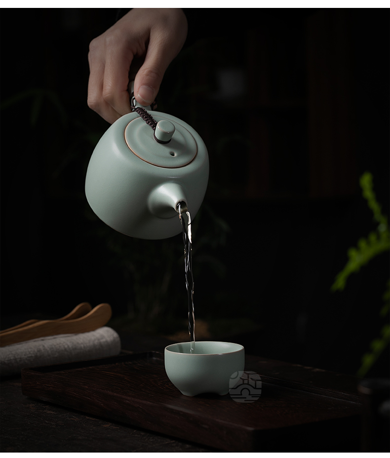 Jiangnan past your up kung fu small bowl ceramic tea cups tea cup to open the slice the porcelain sample tea cup, master cup