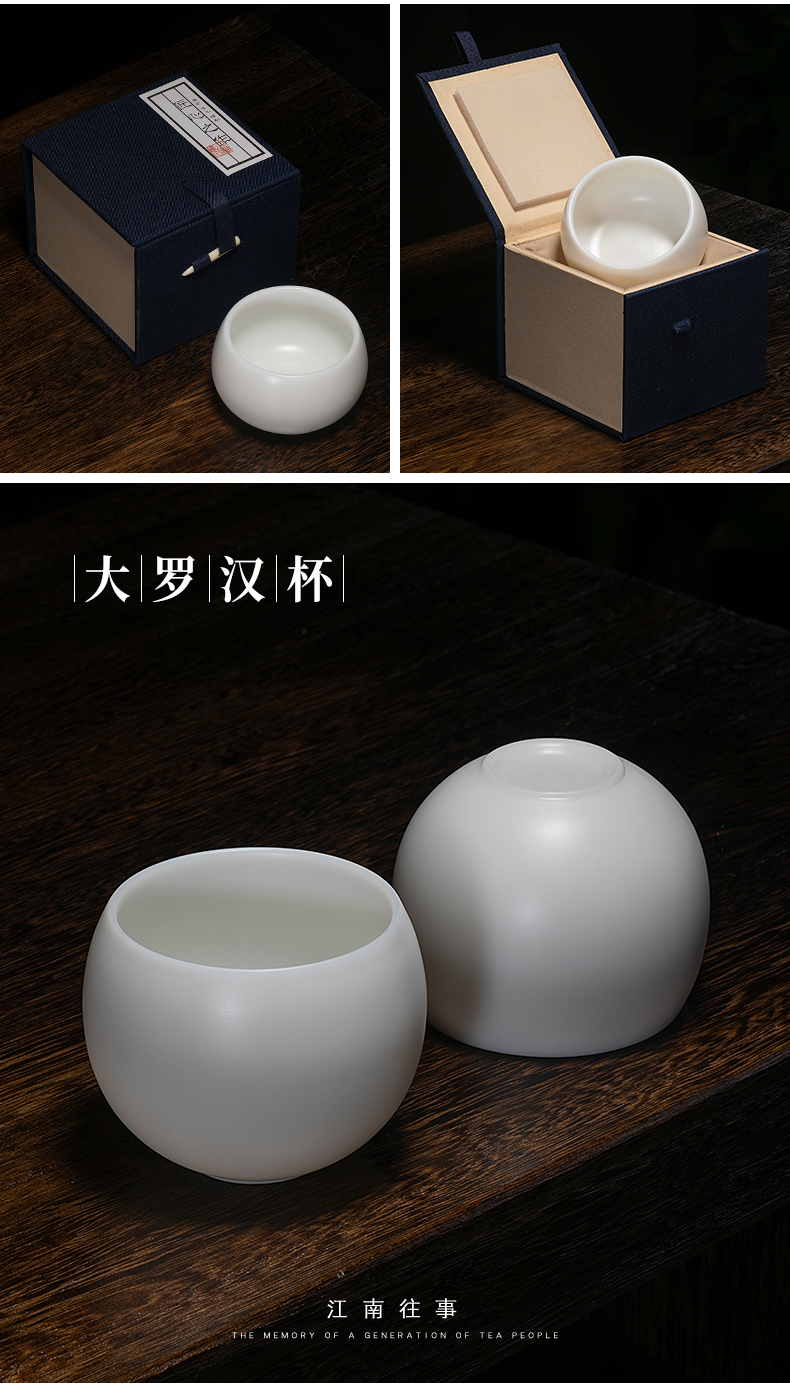 Jiangnan past suet jade white porcelain cups, ceramic kung fu tea sample tea cup big meditation master cup of tea