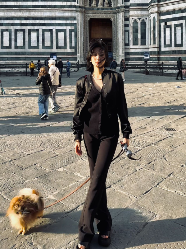 Yeah, Black Low-Rise Flared Pants Yeah, Black Low-Rise Flared Pants