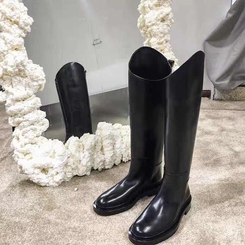 BlackAhigo Same 2020 Autumn and winter new pattern British style section Irregular Middle cylinder Below the knee Thick heel Versatile Women's Boots