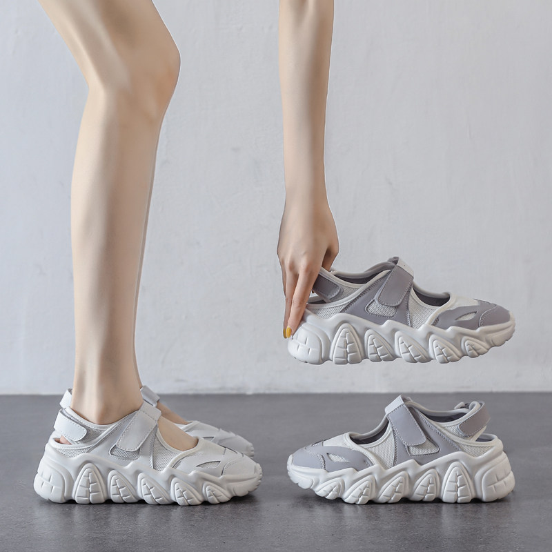 2022 this year's super hot models ~ new products ~ ins tide with Velcro mesh thick bottom sports hollow daddy XIE