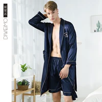 Bộ đồ ngủ lụa nam mùa xuân và mùa thu áo dài tay lụa dài tay áo dài mùa hè quần short lụa băng hai mảnh kích thước lớn - Night Robe váy ngủ nam mùa đông