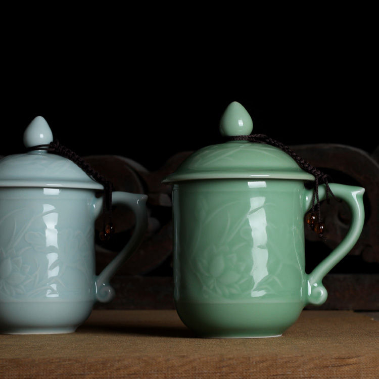 Ceramic cups with cover the meeting office conveniently make tea cup with lid cup white porcelain cup archaize heat - resistant porcelain cup package mail