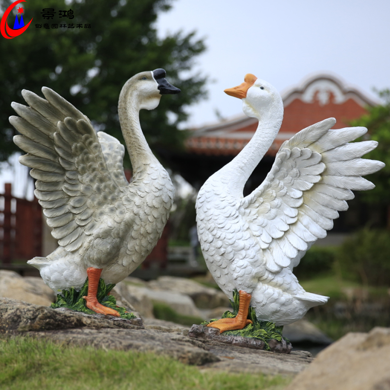Simulated Large Goose and White Duck Ornaments for Outdoor Courtyard, Pond, Farm, Restaurant, Garden, Villa Decoration Sculpture Model Simulated Large Goose and White Duck Ornaments for Outdoor Courtyard, Pond, Farm, Restaurant, Garden, Villa Decoration Sculpture Model