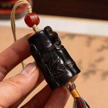 Qing dynasty red sandalwood carved bamboo handle