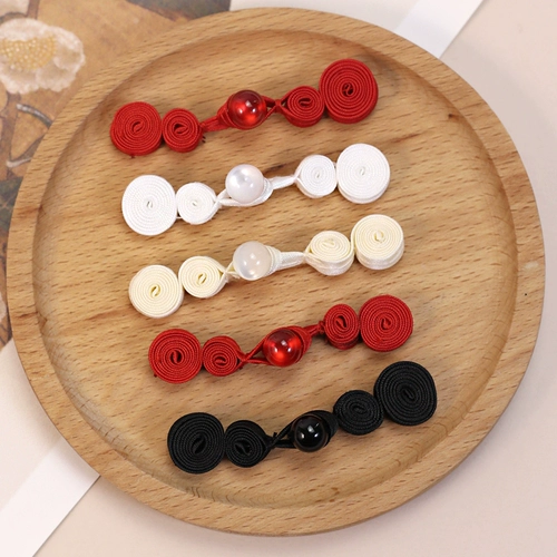 Чеонгсам окупает нефритовую жемчужную тыкву двух колес